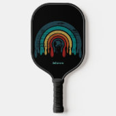 Retro Black Rainbow Monogramm Pickleball Schläger (Vorderseite)