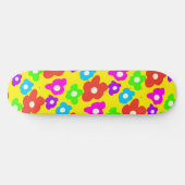 Retro Black Rainbow Stolz Blume Muster Skateboard (Horizontal)