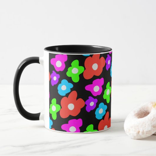 Retro Black Rainbow Stolz Blume Muster Tasse (Mit Donut)