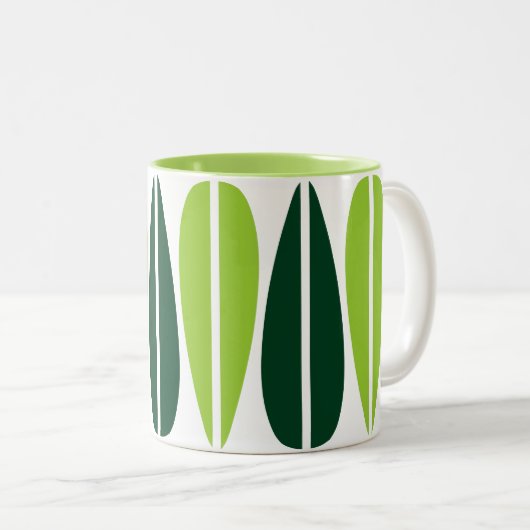 Retro-Blätter - grün und dunkelgrün Zweifarbige Tasse (VorderseiteRechts)