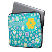 Retro blaues Blumen-Power-Monogramm Laptopschutzhülle (Vorderseite Links)