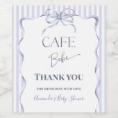 Retro Blue Bow Cafe Bebe Boy Coffee Baby Shower Weinetikett (Einzelnes Label)