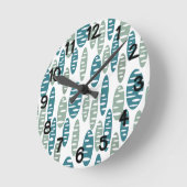 Retro Blue Holey Ovals Runde Wanduhr (Winkel)