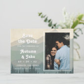 Retro Blue Mountains Photo Wedding Save The Date (Stehend Vorderseite)