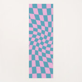 Retro Blue Pink Warped Checkerboard Checked Yogamatte (Vorderseite)