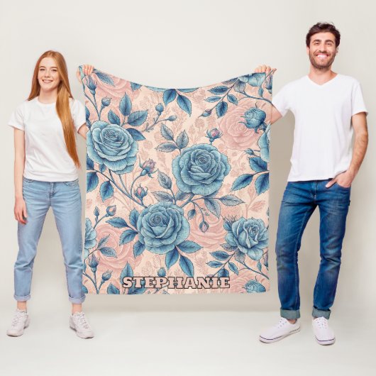 Retro Blue Rose Muster auf weichrosa Hintergrund Fleecedecke (Beispiel)
