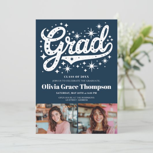 Retro Blue Script Stars 3-Foto Graduierungsparty Einladung (Stehend Vorderseite)