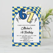 Retro Blue Yellow Checkered 6 7 Boy 7th Birthday Einladung (Stehend Vorderseite)
