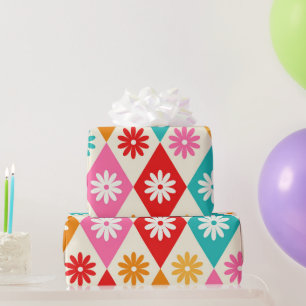 Retro-Blume auf einem Muster aus Diamanten der Mit Geschenkpapier