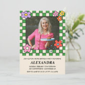 Retro Blume Groovy Foto 78. Geburtstag Einladung (Stehend Vorderseite)