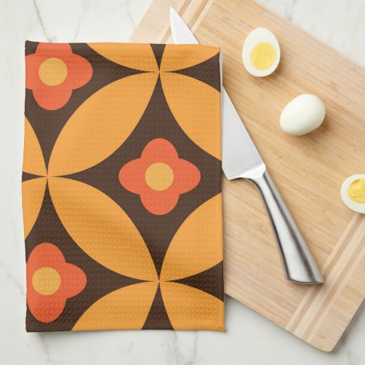 Retro-Blume in orangefarbenen Kreisen der Mitte de Geschirrtuch (Viertel Falte)