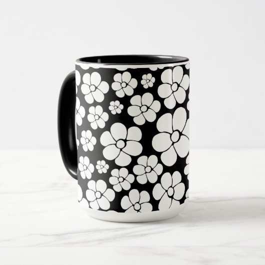 Retro Blume Muster in Weiß auf Schwarz Tasse (Vorderseite Links)