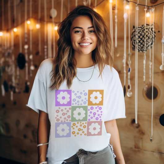 Retro-Blume überprüft T-Shirt