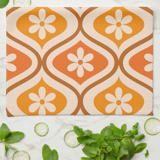 Retro-Blumen auf orangefarbenem und bernsteinfarbe Geschirrtuch (Gefaltet)