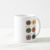 Retro-Blumen-Frieden und Freundlichkeit Kaffeetasse (VorderseiteRechts)