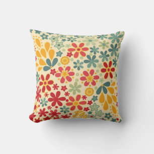 Retro. Blumenmotive Kissen