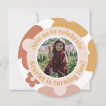 Retro Boho Daisy Birthday Girl Round
