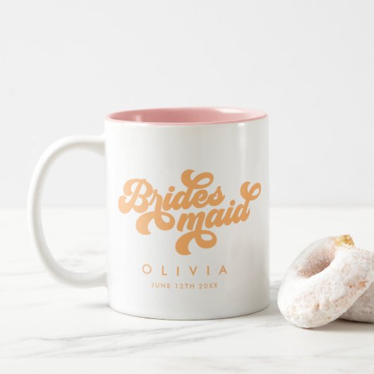 Retro Boho Daisy Personalisiert Bridesmaid Gift Zweifarbige Tasse (Mit Donut)