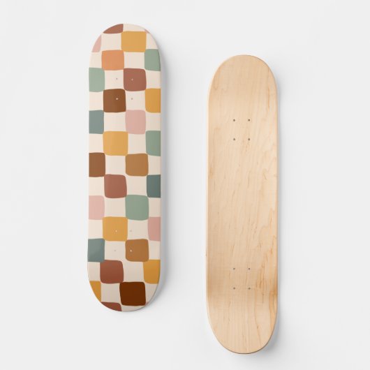 Retro Boho Groovy Checkered Bohemische 70er Skateboard (Vorderseite)