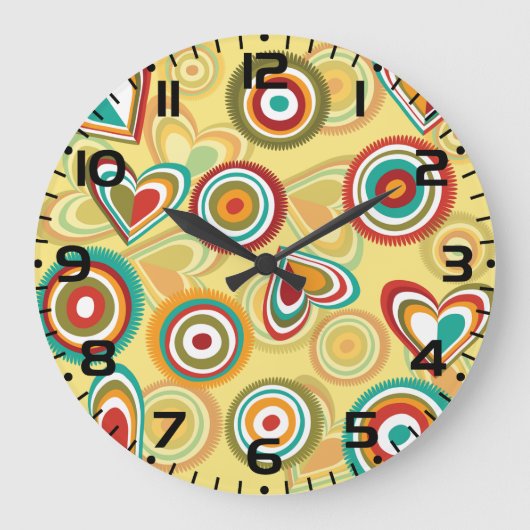 Retro Boho Herz und Kreise 70er Groovy Muster Große Wanduhr (Vorderseite)