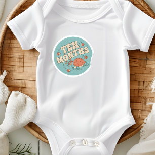 Retro-Boho-Meeres-Schildkröten-Baby-Zehn-Monate-Me Runder Aufkleber