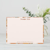 Retro Boho Terrakotta Floral Personalisierte Hochz Dankeskarte (Stehend Vorderseite)