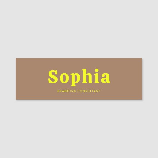 Retro Bold Serif Simple Brown Yellow Namensschild (Vorderseite)