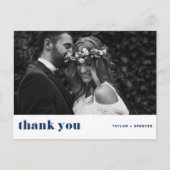 Retro Bold Typografie Navy Blue Wedding Vielen Dan Postkarte (Vorderseite)