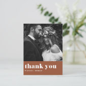 Retro Bold Typografie Terracotta Wedding Vielen Da Postkarte (Stehend Vorderseite)