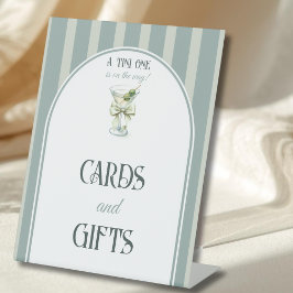 Retro Bow Tini One Martini Baby Shower Favor Sockelschild