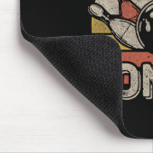 Retro Bowling Bowler Team F Mousepad (Ecke)