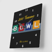 Retro Bowling Quadratische Wanduhr (Winkel)