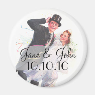 Retro Bride & Groom Wedding Magnet