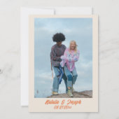 Retro Bright Funky Bold Modern Einzigartige Hochze Save The Date (Rückseite)