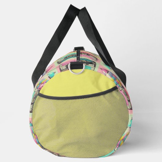 Retro Bubblegum Duffle Bag (Rechts)