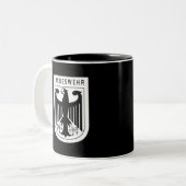 Retro - Bundesstaatliche Bundeswehr Zweifarbige Tasse (Vorderseite Links)