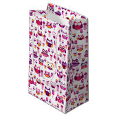 Retro buntes Eulenvogelmuster Kleine Geschenktüte (Vorderseite Schrägansicht)
