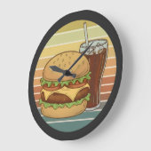 Retro-Burger und Cola. Große Wanduhr (Winkel)