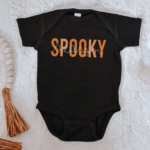Retro Burnt Orange Spooky Jahreszeit Halloween Fal Baby Strampler