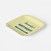 Retro Butter Stick Personalized Birthday Party Pappteller (Gewinkelt)