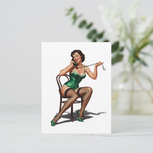 Retro Button-up Girl mit grünen Schuhen Postkarte (Stehend Vorderseite)