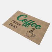 Retro-Caffeehaus-Türmatte Fußmatte (Schrägansicht)