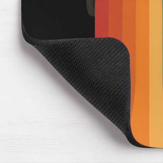 Retro Camera with Rainbow Print Mousepad (Ecke)