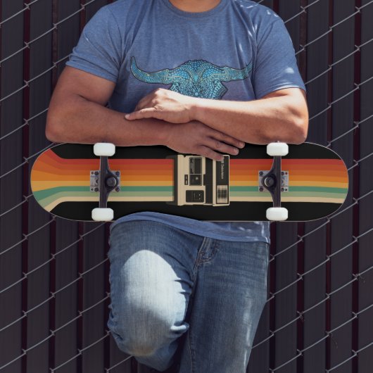 Retro Camera with Rainbow Print Skateboard (Außenbereich 3)