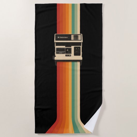 Retro Camera with Rainbow Print Strandtuch (Vorderseite)