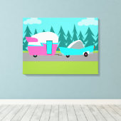 Retro Camper / Trailer gepflasterte Leinwand Print (Insitu (Holzboden))