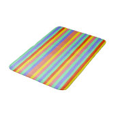 Retro Candy Stripes Badematte (Schrägansicht)