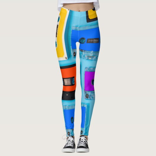 Retro Cassette: Blue Background Collection Leggings (Vorderseite)
