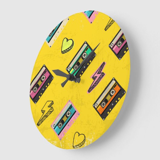 Retro Cassette: Design des Party der 80er Liebe Große Wanduhr (Winkel)