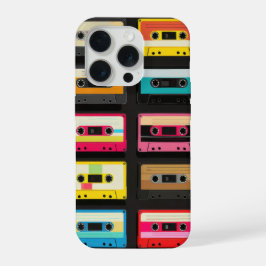 Retro Cassette Tape Pattern – Vintage Music iPhone 15 Pro Hülle